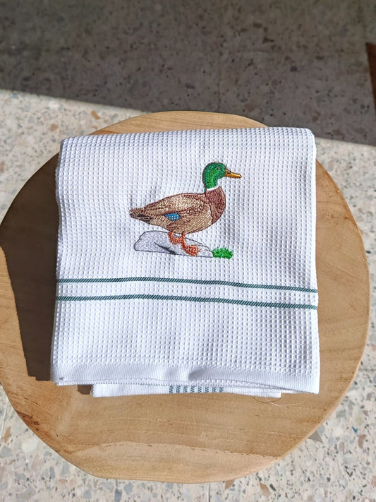 Paño con Dibujo Bordado - Pato